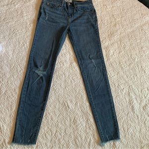 Denizen skinny distressed,fringe hem ankle jeans